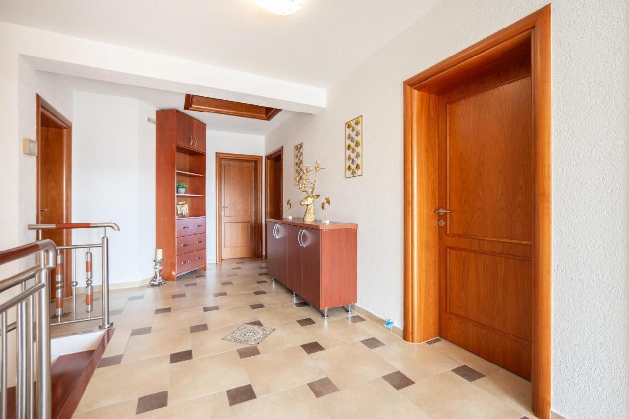 Luxury Villa Ivana Marina Eksteriør billede
