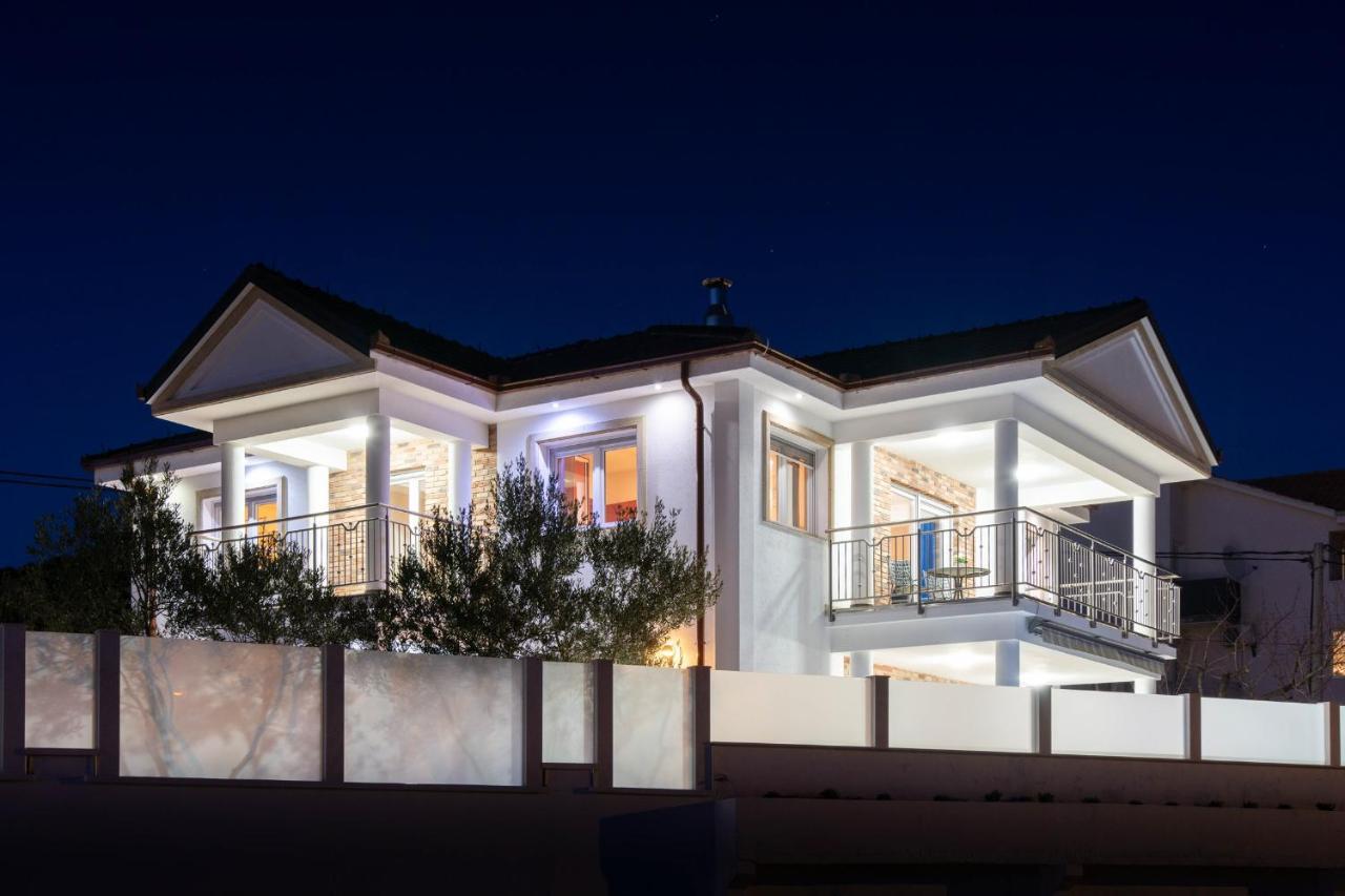 Luxury Villa Ivana Marina Eksteriør billede