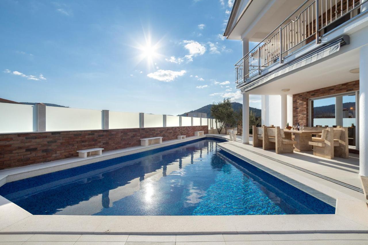 Luxury Villa Ivana Marina Eksteriør billede