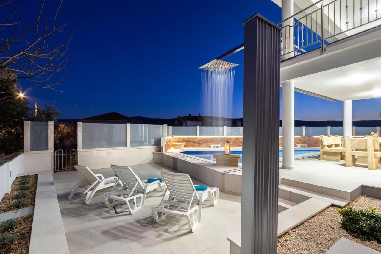 Luxury Villa Ivana Marina Eksteriør billede